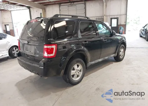 2012 Ford Escape Xlt из США, поврежденный, VIN 1FMCU0DG1CKB57081